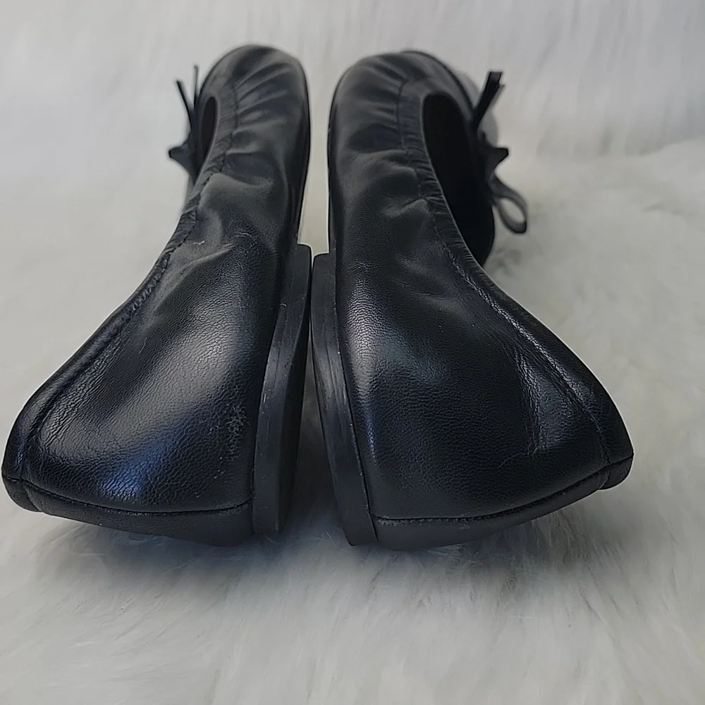 COLE HAAN Black Leather Patent Cap Toe Bow Preppy Office Casual Ballet Flats 9.5
